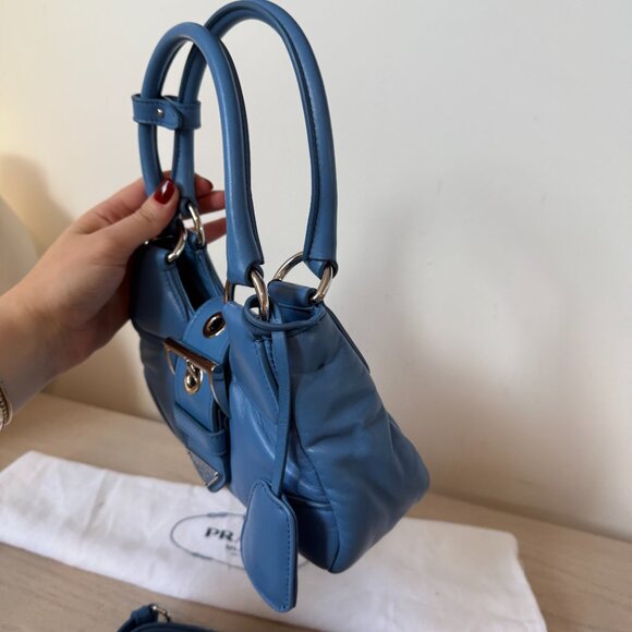 NWT Prada Re-Edition 2002 Moon Bag Nappa Padded Leather In Blue - Picture 5 of 10